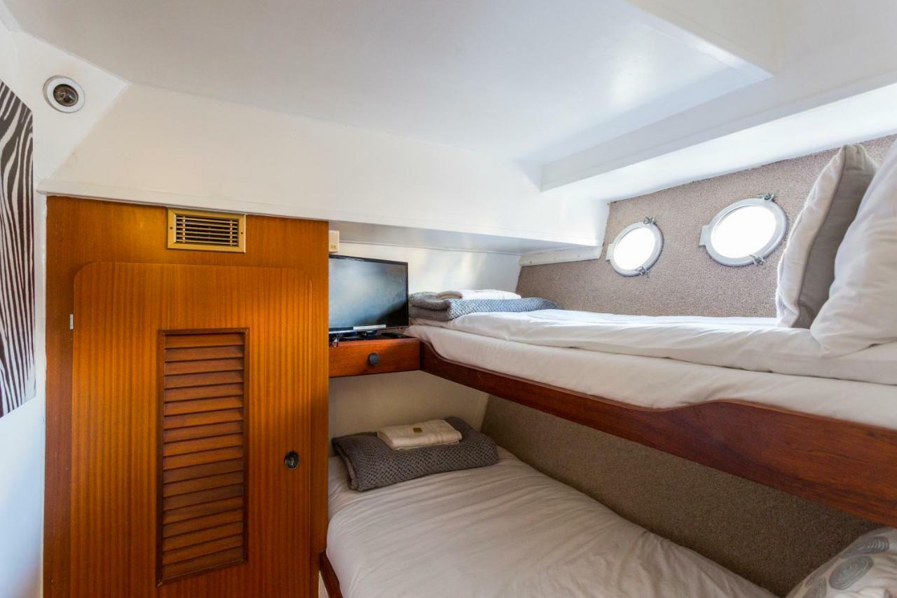 Eucala Motor Yacht Hotel East Molesey Ngoại thất bức ảnh